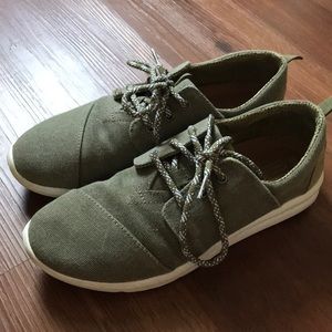 TOMS Women’s Sneaker (Del Rey Casual)